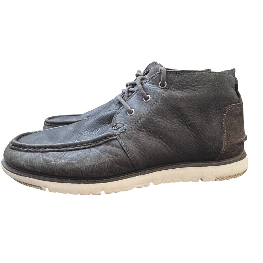 Toms Mens Size 12 Brown Leather Chukka Waterproof Boots Casual Stylish Comfort